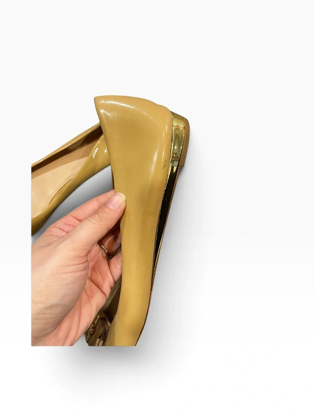 Tory Burch Tan Patent Peep-Toe Flats with Bow Accent Size 11